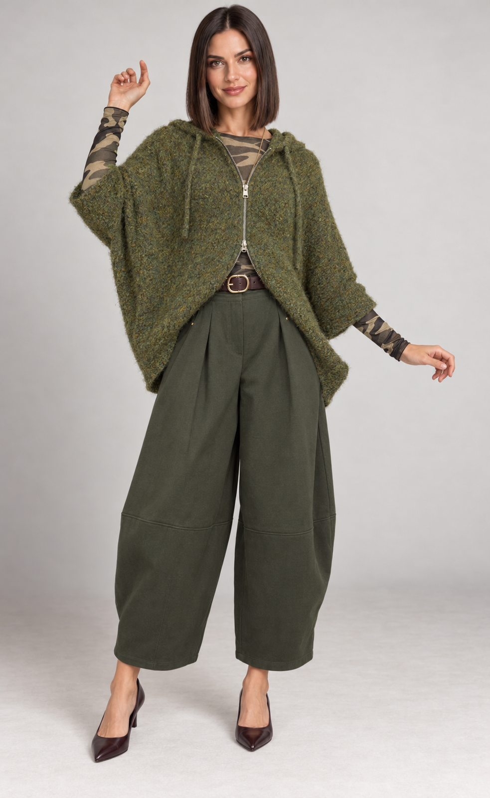 Cardigan con Zip e Cappuccio Selly in vari colori