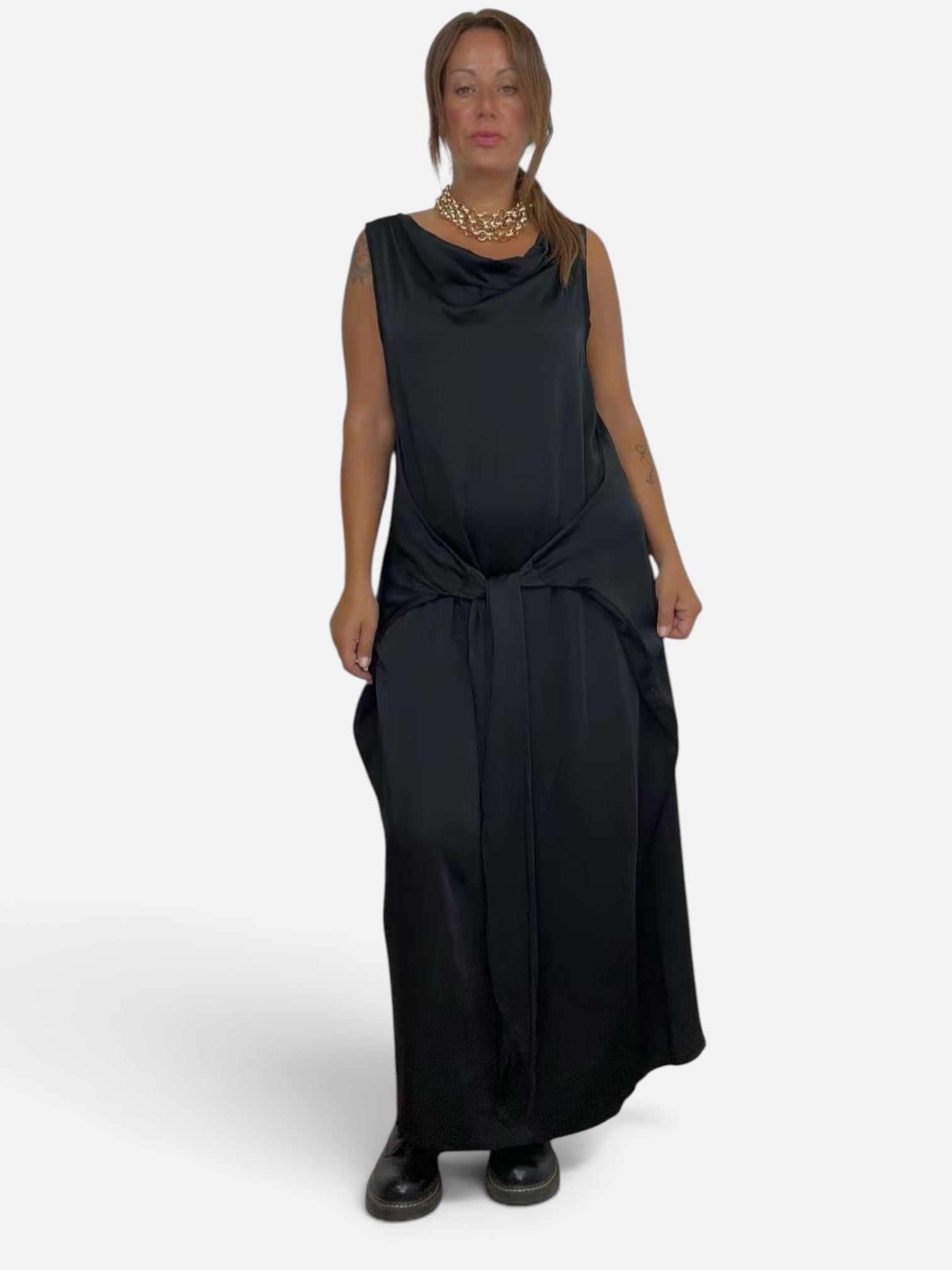 Abito Magic Black