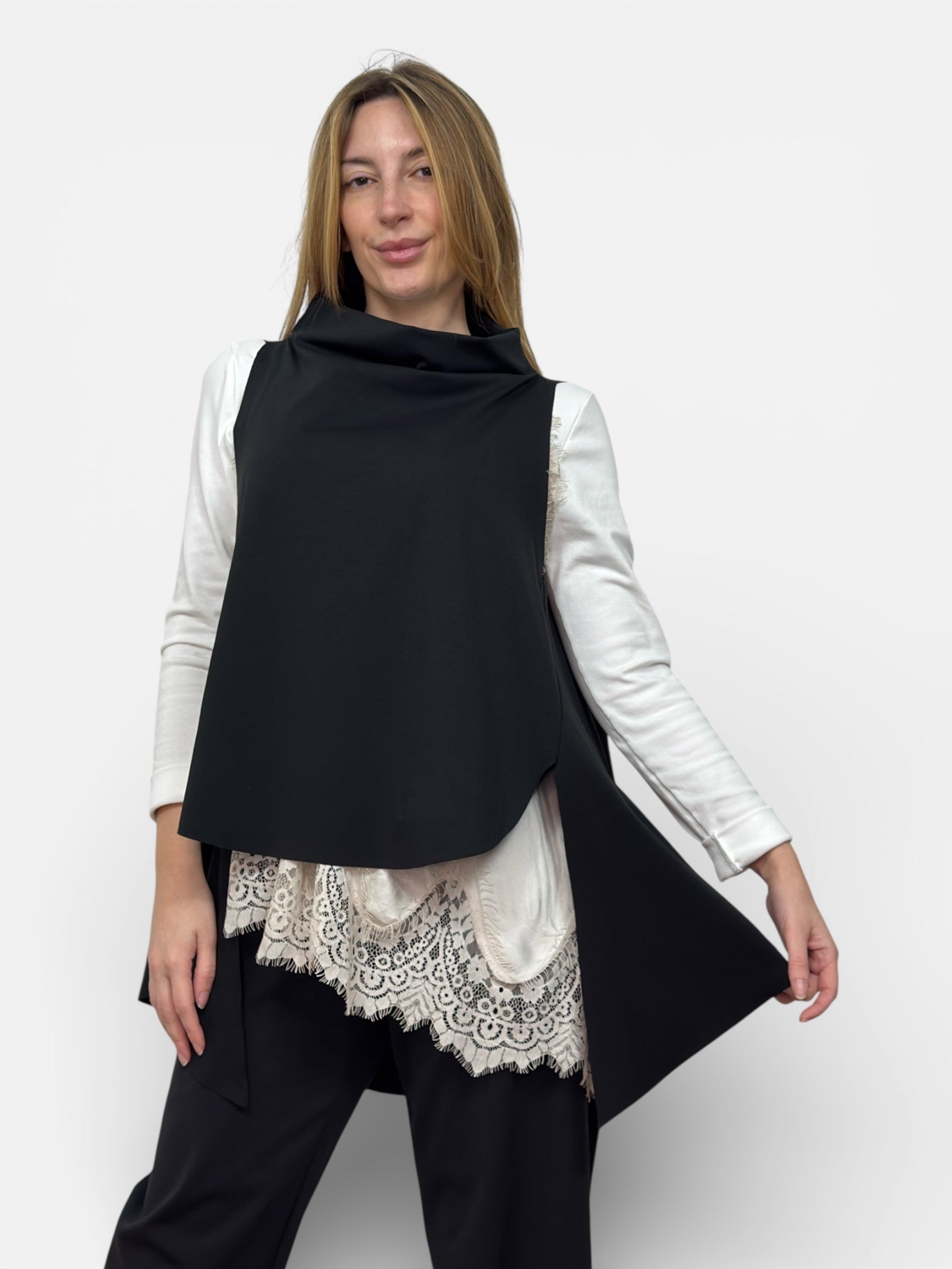 Gilet Luna Black Wendy Trendy