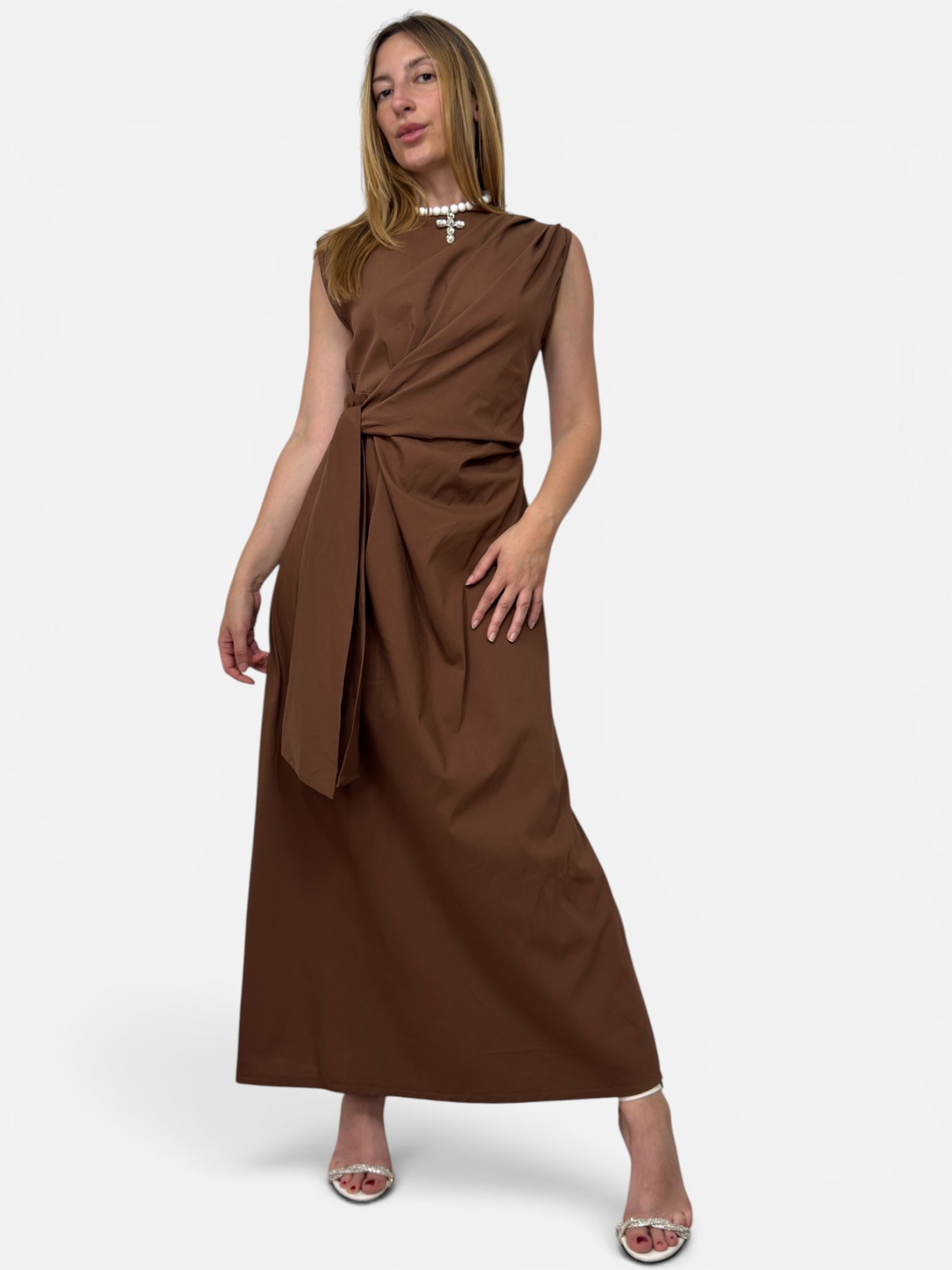 Abito Eden Brown